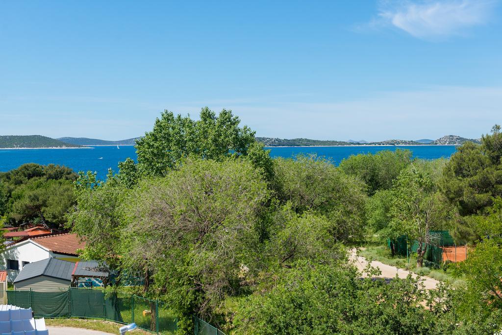 Apartments Lovric Водице Экстерьер фото